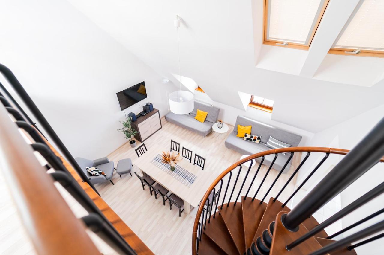 אוסטקה Apartamenty Baltyckie - Bulwar Portowy - Widok Na Port, Centrum, Najlepsza Lokalizacja W Ustce מראה חיצוני תמונה