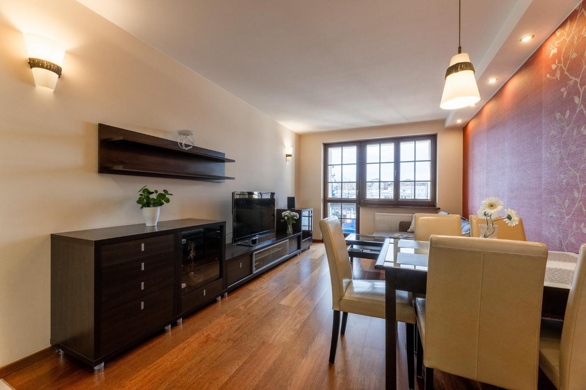 אוסטקה Apartamenty Baltyckie - Bulwar Portowy - Widok Na Port, Centrum, Najlepsza Lokalizacja W Ustce מראה חיצוני תמונה